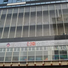 上海进博会LED户外透明格栅屏项目安装调试完成